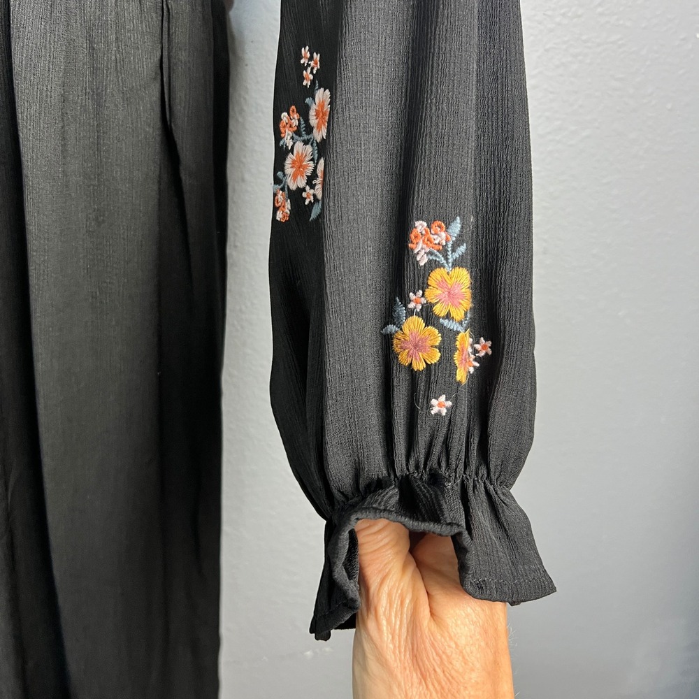 NWT Savanna Jane Floral Embroidered Jumpsuit Balloon Sheer Sleeve Black Romper S - Picture 4 of 14